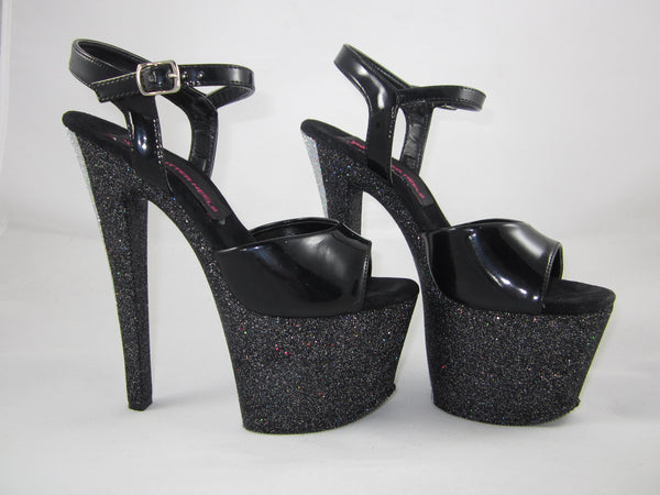 7" Black with Black Straps