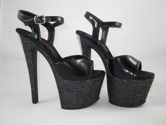 7" Black with Black Straps