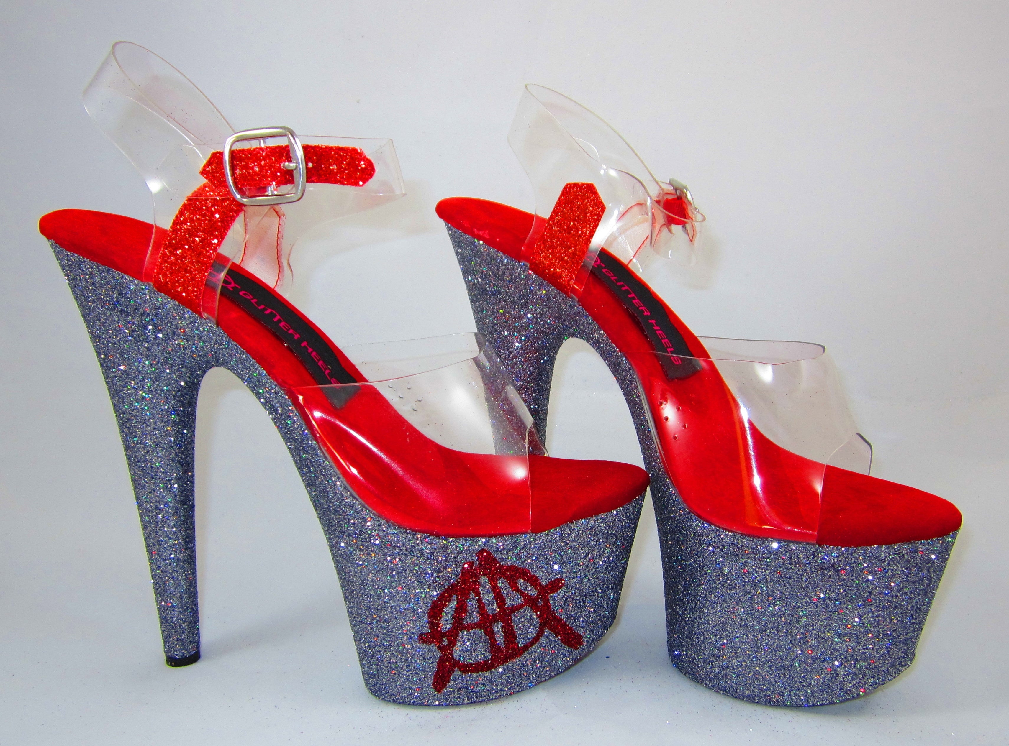 7" AA Alethea Austin Logo