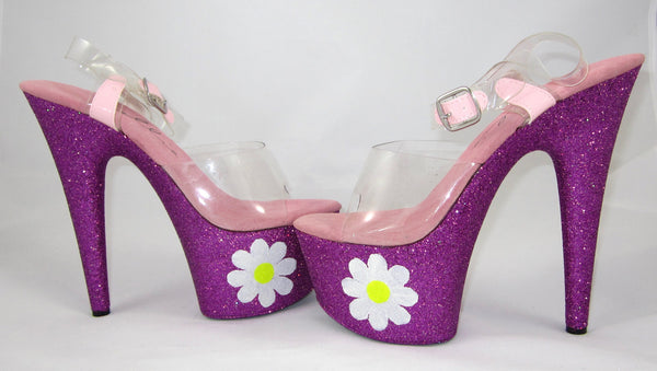7" White Daisy Fuchsia